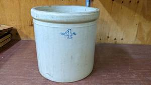 Antique Stoneware 4 Gallon Crock