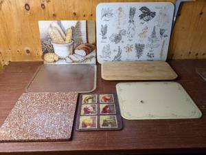 Beautiful Wood & Glass Cutting Boards