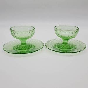 lot 12 image: 2 1930 Hazel Atlas Uranium Glass Ribbon Sherbert Bowls and 2 Desert Serving Plates- 4 Pieces