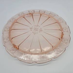lot 41 image: Jeanette Glass Company Doric Rose Cake Plate 1935-1938