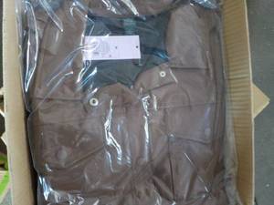 lot 93 image: 6 size M Wild Fable Dark Brown Shir...