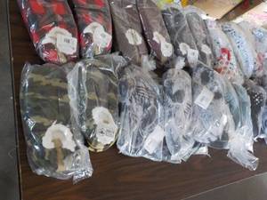lot 111 image: 20 New Slippers variety of styles ...