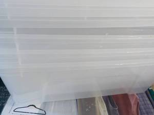 lot 151 image: 4 Pack Buckle Up Plastic Storage Se...