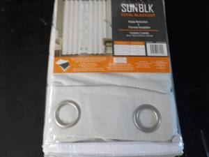 lot 180 image: SunBlk Total Blackout 2 panels 52 x...