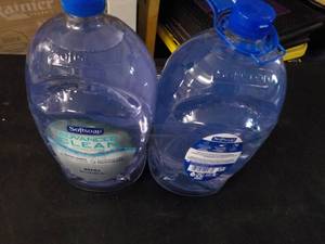 lot 205 image: 2 - 80 oz Refills Softsoap...