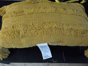 lot 206 image: Decorative Pillow 23 x 13- missing ...