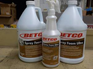 lot 223 image: 2 Gallon Jugs BETCO Spray Foam Degr...