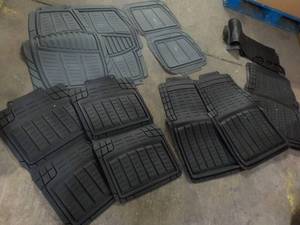 lot 263 image: Vehicle Floor Mats...