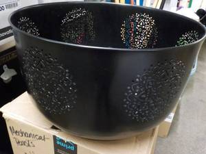 lot 268 image: Black Metal BasketPlanter 18 diam...