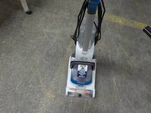 lot 285 image: Hoover Powerdash Carpet Cleaner...