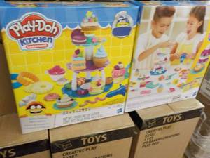 lot 299 image: 2 PLAY DOH Kitchen Creations ...