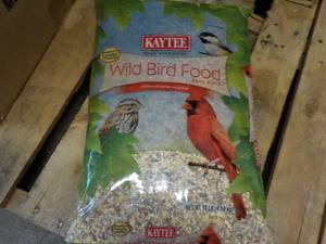 lot 321 image: 10 lb. Bag Kaytee Wild Bird Food...