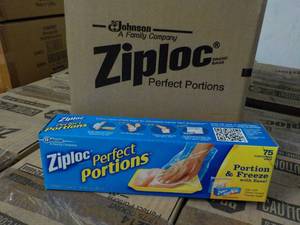 lot 335 image: Case of 12 Boxes Ziploc Perfect Por...
