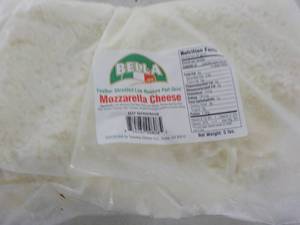 lot 442 image: 5 lb. Frozen Bag Bella Mozzarella C...