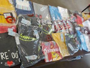 lot 25 image: L Size 1214 Clothing new with tag...