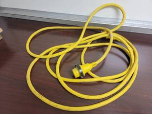 lot 35 image: 25 Foot Yellow Extension Cord Stow