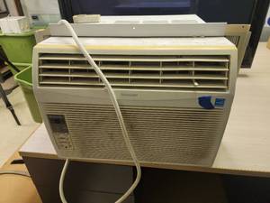 lot 42 image: Sharp Room Air Conditioner-Model AF-S125RX
