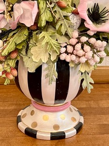 lot 110 image: Mackenzie Childs Gorgeous Pink Poppy Topiary