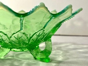 lot 58 image: Antique Northwood Green Opalescent Leaf and Bead Footed Bowl