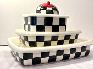 lot 70 image: Three Mackenzie Childs Enamel Check Covered Storage Covered Storage Containers and Kitchen Timer