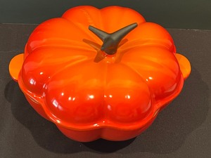 lot 158 image: Le Creuset Pumpkin Casserole