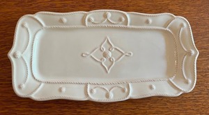 lot 198 image: Juliska Ceramic Ceramic Serving Platter and Small ServingSauce Bowls