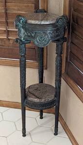lot 8 image: Elegant Tired Marble Rams Head PedestalTable