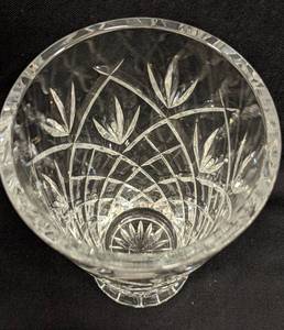 lot 306 image: Waterford Crystal Vase
