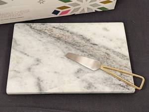 lot 323 image: Marble Cheeseboard and Knife Set