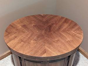 lot 338 image: Vintage Round Wood Side Table