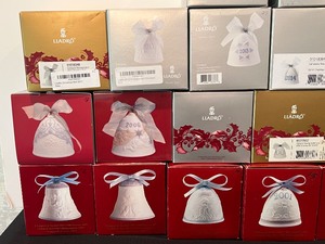lot 292 image: Collection of Lladro Collectible Bells from Years 1998-2018