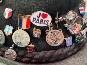 lot 288 image: Fun Hat from Austria with a Collection of Pins