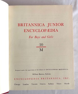 lot 418 image: 15 Consecutive Volumes of Brittanica Junior Encyclopedias