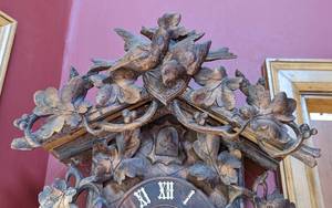 lot 404 image: Vintage German Cuckoo Clock