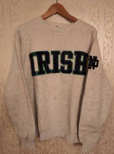 lot 461 image: University of Notre Dame Turtleneck, IRISH Sweatshirt & More