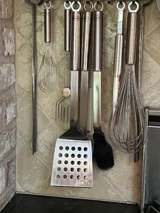 lot 505 image: Variety of Quality Kitchen Utensils including ROSLE