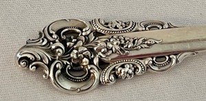 lot 11C image: Large Sterling Grand Baroque Serving Spoon