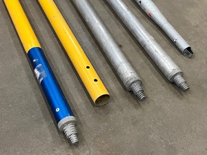 lot 44 image: Lot Of (4) 1.75 x 6ft Aluminum Handle Sections & (1) Handle Adapter Piece