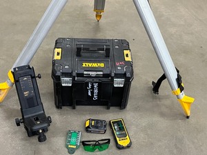 lot 9 image: DeWalt Tool Connect Deluxe Rotary Laser Set
