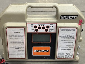 lot 40 image: Ditch Witch 950T  950R Utility Locator Set -- Works