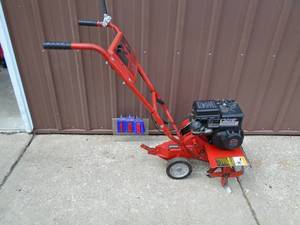 3 hp front tine rototiller. Good used condition. Tested & works. As shown.