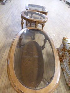 lot 83 image: Glass Top Coffee and End Tables