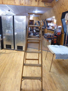 lot 18 image: Stanley Wooden Ladder