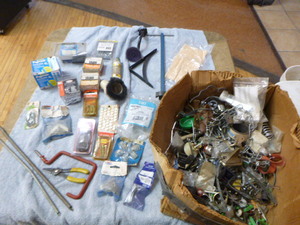 lot 22 image: Variety of Hardware