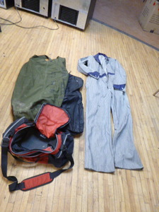 lot 29 image: Totes and Overalls