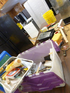 lot 38 image: Painting Supplies