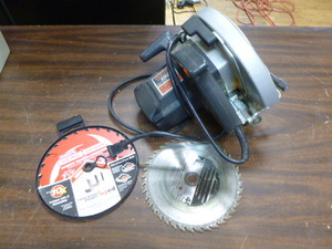 lot 46 image: Skilsaw 7 14 Circular Saw
