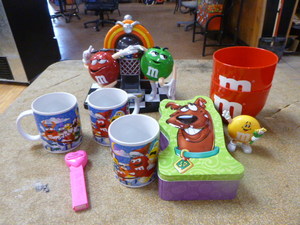 lot 74 image: M & M Collectibles