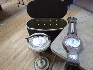 lot 76 image: Household Items