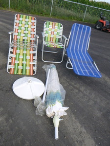 lot 92 image: Outdoor Chairs